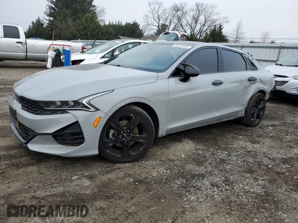 2022 Kia K5 GT-Line z VIN 5XXG64J28NG152490, wystawiony jako Copart lot #86335464 z przebiegiem 56 197 mil mil oraz Szkoda całkowita • Salvage title. Historia ofert i sprzedaży dostępna na DreamBid. Obrazek 1.