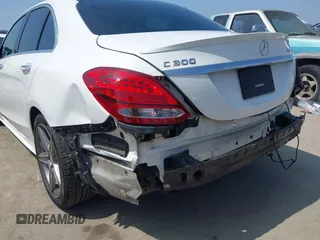 2016 Mercedes-Benz C 300 with VIN 55SWF4JB7GU172309, listed as a IAAI auction lot 42471452 with 52,781 mi miles and . Bid and sale history available at DreamBid. Image 6.