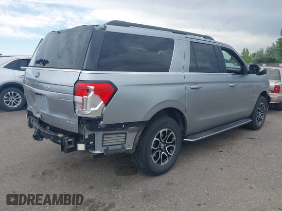 2023 Ford Expedition Max XLT with VIN 1FMJK1J81PEA16712, listed as a IAAI auction lot 39699126 with 37,686 mi miles and . Bid and sale history available at DreamBid. Image 4.