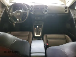 2015 Volkswagen Tiguan SE z VIN WVGBV7AX0FW588451, wystawiony jako Copart lot #51005345 z przebiegiem 104 553 mil mil oraz Szkoda całkowita • Salvage title. Historia ofert i sprzedaży dostępna na DreamBid. Obrazek 8.