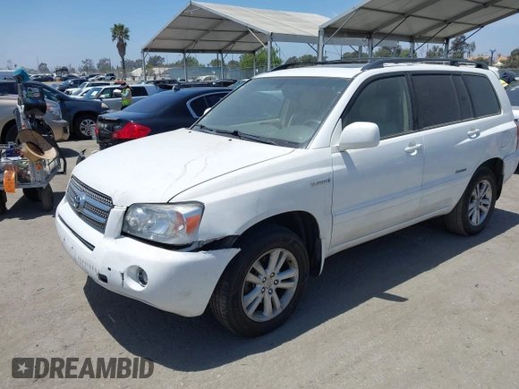 2006 Toyota Highlander z VIN JTEDW21A060015587, wystawiony jako IAAI lot #42239548 z przebiegiem 164 410 mil mil oraz . Historia ofert i sprzedaży dostępna na DreamBid. Obrazek 17.
