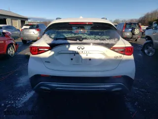 2018 Infiniti QX30 Premium with VIN SJKCH5CR1JA043588, listed as a Copart auction lot 79271663 with 70,534 mi miles. Bid and sale history available at carsss.com. Image 6.