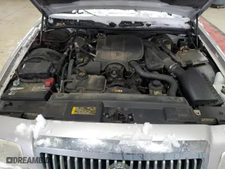 2011 Mercury Grand Marquis LS with VIN 2MEBM7FV7BX600476, listed as a Copart auction lot 43586955 with 0 mi miles and Salvage Title. Bid and sale history available at carsss.com. Image 12.