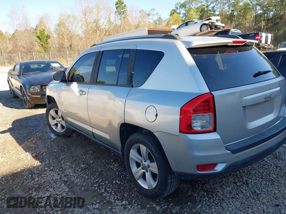 2011 Jeep Compass with VIN 1J4NT1FB8BD248904, listed as a IAAI auction lot 41667133 with 212,887 mi miles. Bid and sale history available at carsss.com. Image 3.
