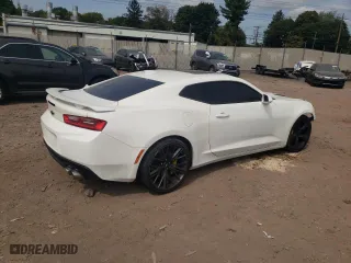 2018 Chevrolet Camaro 1SS with VIN 1G1FE1R73J0136912, listed as a Copart auction lot 71728444 with 0 mi miles and Salvage Title. Bid and sale history available at carsss.com. Image 3.