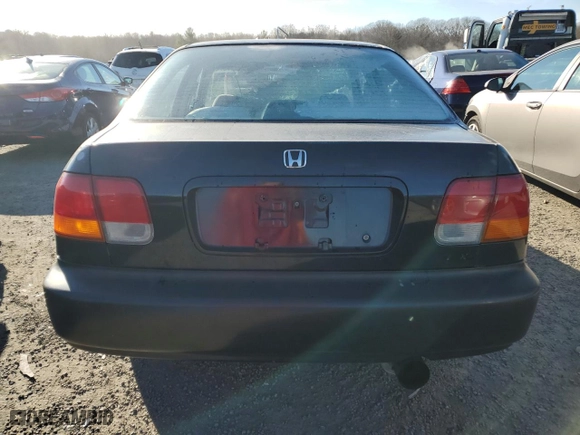 1997 Honda Civic EX with VIN 2HGEJ8641VH560917, listed as a Copart auction lot 83333374 with 112,889 mi miles and Clean Title. Bid and sale history available at carsss.com. Image 6.