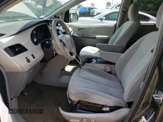 2011 Toyota Sienna LE AAS с VIN 5TDKK3DCXBS140971, выставлен на аукционе Copart как лот 56071645 с пробегом 277 303 миль миль и На запчасти • Non repairable. История ставок и продаж доступна на DreamBid. Изображение 7.