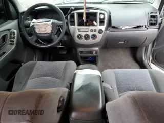 2003 Mazda Tribute LX with VIN 4F2YZ04153KM20941, listed as a Copart auction lot 82683264 with 195,240 mi miles and Salvage Title. Bid and sale history available at DreamBid. Image 8.