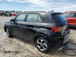 2022 Hyundai Venue SEL z VIN KMHRC8A39NU132059, wystawiony jako Copart lot #57448215 z przebiegiem 85 657 mil mil oraz Tytuł czysty. Historia ofert i sprzedaży dostępna na DreamBid. Obrazek 2.