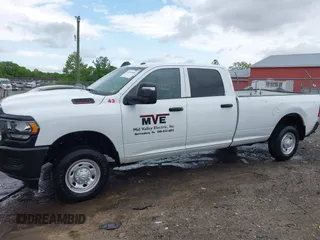2024 Ram 2500 Tradesman with VIN 3C6UR5HJXRG161540, listed as a IAAI auction lot 42193008 with 17,558 mi miles and . Bid and sale history available at DreamBid. Image 14.