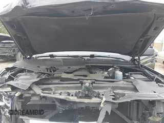 2016 Chevrolet Tahoe LT z VIN 1GNSKBKC6GR210329, wystawiony jako IAAI lot #42126175 z przebiegiem 190 207 mil mil oraz . Historia ofert i sprzedaży dostępna na DreamBid. Obrazek 10.
