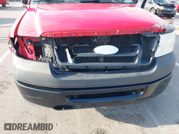 2008 Ford F-150 XL with VIN 1FTRF122X8KE94894, listed as a IAAI auction lot 42026485 with 245,951 mi miles. Bid and sale history available at carsss.com. Image 6.