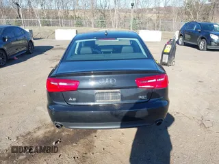 2014 Audi A6 Premium Plus z VIN WAUFGAFC5EN133941, wystawiony jako IAAI lot #41835479 z przebiegiem 68 911 mil mil oraz . Historia ofert i sprzedaży dostępna na DreamBid. Obrazek 16.