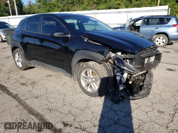 2020 Hyundai Kona SE with VIN KM8K1CAAXLU592482, listed as a Copart auction lot 57751842 with 28,783 mi miles. Bid and sale history available at carsss.com. Image 1.