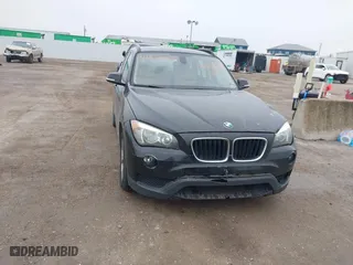 2014 BMW X1 sDrive28i with VIN WBAVM1C58EVW48622, listed as a IAAI auction lot 41531855 with 90,102 mi miles. Bid and sale history available at carsss.com. Image 6.