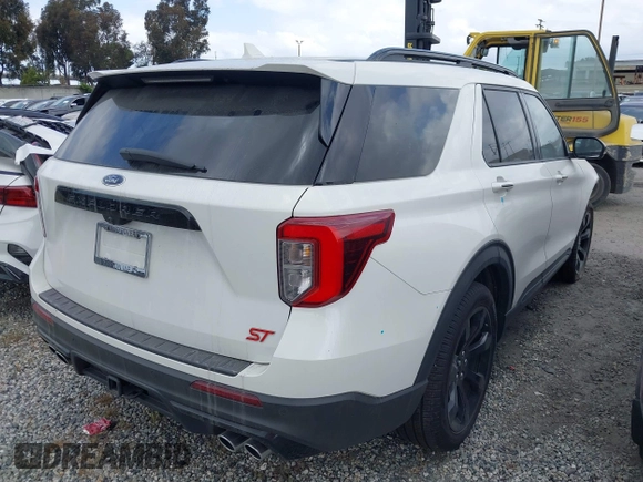 2020 Ford Explorer ST with VIN 1FM5K8GC0LGA44781, listed as a IAAI auction lot 41674321 with 45,950 mi miles. Bid and sale history available at carsss.com. Image 4.