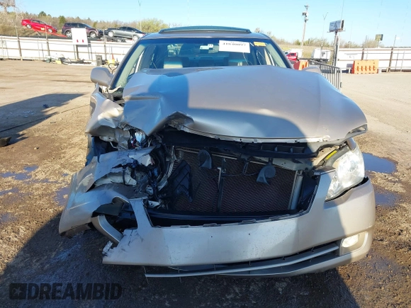 2007 Toyota Avalon XL with VIN 4T1BK36B47U171183, listed as a IAAI auction lot 41840097 with 115,143 mi miles. Bid and sale history available at carsss.com. Image 12.