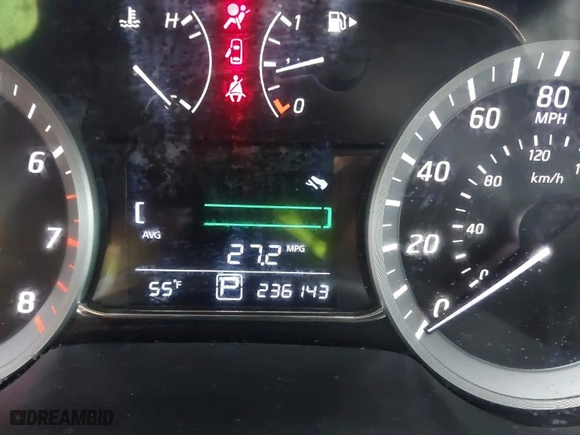 2015 Nissan Sentra SV with VIN 3N1AB7AP2FY287183, listed as a IAAI auction lot 41851052 with 236,143 mi miles. Bid and sale history available at carsss.com. Image 16.