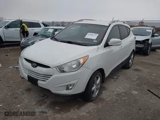 2013 Hyundai Tucson GLS with VIN KM8JU3AC2DU561443, listed as a IAAI auction lot 41600727 with 179,694 mi miles. Bid and sale history available at carsss.com. Image 17.