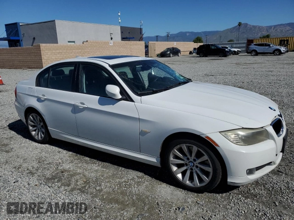 2011 BMW 3 Series 328i с VIN WBAPH5C51BA998973, выставлен на аукционе Copart как лот 56344085 с пробегом 130 187 миль миль и Списание • Salvage title. История ставок и продаж доступна на DreamBid. Изображение 4.