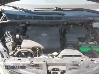 2011 Toyota Sienna LE AAS with VIN 5TDKK3DC4BS173688, listed as a IAAI auction lot 42106211 with 282,301 mi miles. Bid and sale history available at carsss.com. Image 10.