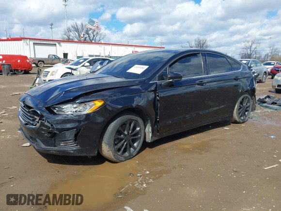 2020 Ford Fusion SE with VIN 3FA6P0LU1LR164100, listed as a IAAI auction lot 41859480 with Not provided miles and . Bid and sale history available at DreamBid. Image 18.