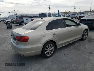 2014 Volkswagen Jetta Sedan SE w/Connectivity/Sunroof PZEV with VIN 3VWD17AJ0EM325358, listed as a Copart auction lot 53003245 with 25,440 mi miles and Salvage Title. Bid and sale history available at carsss.com. Image 3.