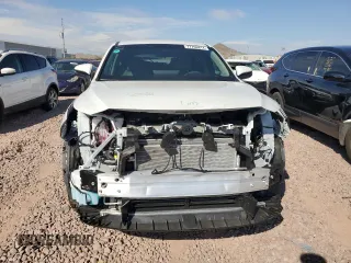 2024 Toyota Venza LE with VIN JTEAAAAH4RJ171266, listed as a Copart auction lot 77708814 with 4,872 mi miles and Salvage Title. Bid and sale history available at carsss.com. Image 5.