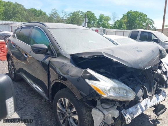 2017 Nissan Murano SL with VIN 5N1AZ2MG0HN111557, listed as a IAAI auction lot 42051550 with 225,668 mi miles. Bid and sale history available at carsss.com. Image 1.