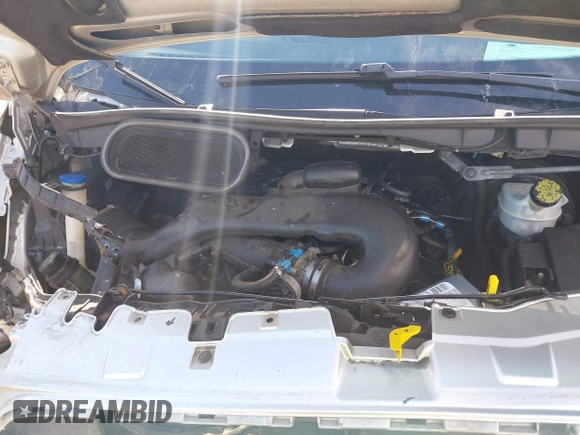 2015 Ford Transit XL с VIN 1FBZX2YM5FKA53431, выставлен на аукционе IAAI как лот 41642635 с пробегом Не указан миль и . История ставок и продаж доступна на DreamBid. Изображение 10.