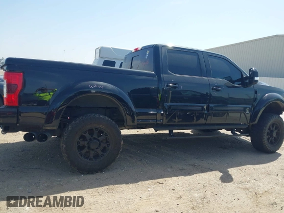 2018 Ford Super Duty F-250 SRW XL with VIN 1FT7W2BTXJEB99241, listed as a IAAI auction lot 41761108 with 215,843 mi miles. Bid and sale history available at carsss.com. Image 13.