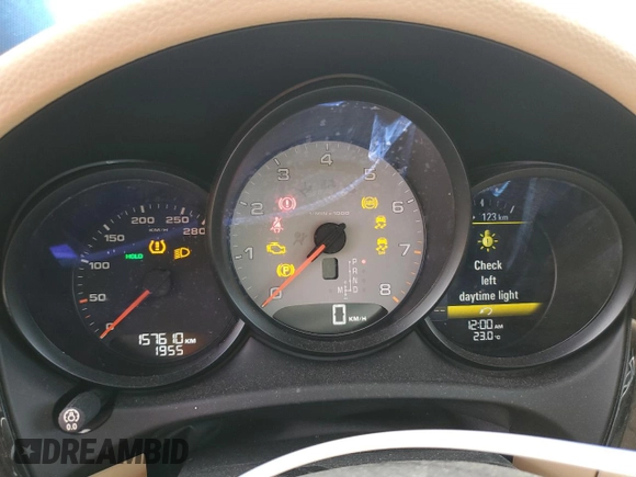 2015 Porsche Macan S with VIN WP1AB2A5XFLB53253, listed as a Copart auction lot 61959715 with 157,610 mi miles and Salvage title. Bid and sale history available at DreamBid. Image 9.