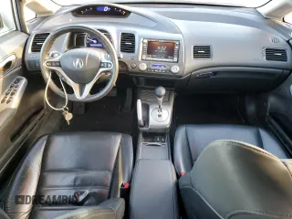 2010 Acura CSX Technology z VIN 2HHFD5F77AH201887, wystawiony jako Copart lot #77610604 z przebiegiem 94 442 mil mil oraz Szkody całkowita. Historia ofert i sprzedaży dostępna na DreamBid. Obrazek 8.