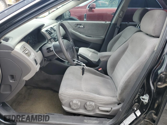 2001 Honda Accord LX with VIN 1HGCG554X1A143892, listed as a Copart auction lot 52162955 with 117,059 mi miles and Salvage title. Bid and sale history available at DreamBid. Image 7.