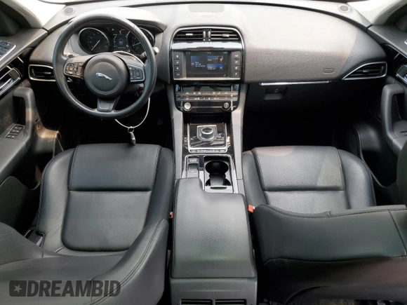 2018 Jaguar F-Pace 25t Premium with VIN SADCJ2FX4JA247404, listed as a Copart auction lot 59439835 with 70,458 mi miles and Salvage title. Bid and sale history available at DreamBid. Image 8.