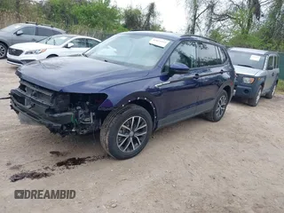 2021 Volkswagen Tiguan S с VIN 3VV1B7AX3MM150773, выставлен на аукционе IAAI как лот 42071532 с пробегом 45 284 миль миль и . История ставок и продаж доступна на DreamBid. Изображение 21.