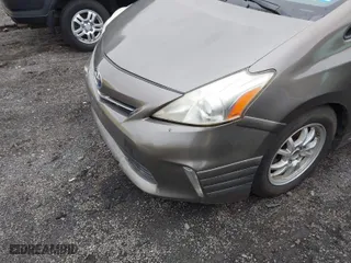 2013 Toyota Prius v Two with VIN JTDZN3EU3D3267272, listed as a IAAI auction lot 41793742 with 431,532 mi miles. Bid and sale history available at carsss.com. Image 17.