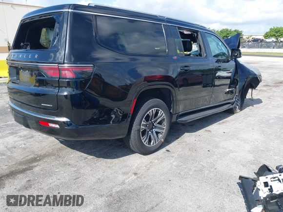 2024 Jeep Wagoneer Series II с VIN 1C4SJSBP2RS102168, выставлен на аукционе IAAI как лот 42511841 с пробегом 38 212 миль миль и . История ставок и продаж доступна на DreamBid. Изображение 4.
