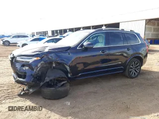 2019 Volvo XC90 Momentum with VIN YV4102CK6K1468354, listed as a Copart auction lot 69518412 with 39,563 mi miles. Bid and sale history available at carsss.com. Image 1.