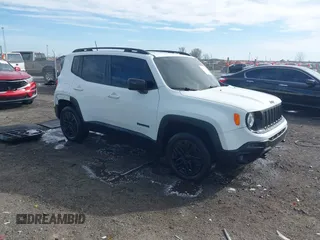 2018 Jeep Renegade Sport z VIN ZACCJBAB6JPH35437, wystawiony jako IAAI lot #41813573 z przebiegiem 171 549 mil mil oraz . Historia ofert i sprzedaży dostępna na DreamBid. Obrazek 1.
