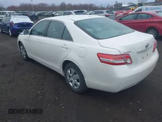 2011 Toyota Camry LE with VIN 4T4BF3EK3BR198945, listed as a IAAI auction lot 41879536 with 297,861 mi miles. Bid and sale history available at carsss.com. Image 3.