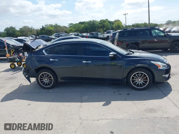 2013 Nissan Altima SV with VIN 1N4AL3APXDC253975, listed as a IAAI auction lot 42112765 with 169,825 mi miles and . Bid and sale history available at carsss.com. Image 13.