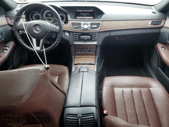 2014 Mercedes-Benz E 350 Sport with VIN WDDHF5KB9EA831131, listed as a Copart auction lot 55201435 with 121,696 mi miles and Clean Title. Bid and sale history available at DreamBid. Image 8.