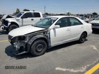 2005 Toyota Camry STD z VIN 4T1BE32K95U534930, wystawiony jako Copart lot #59578745 z przebiegiem 206 001 mil mil oraz Szkoda całkowita • Salvage title. Historia ofert i sprzedaży dostępna na DreamBid. Obrazek 1.