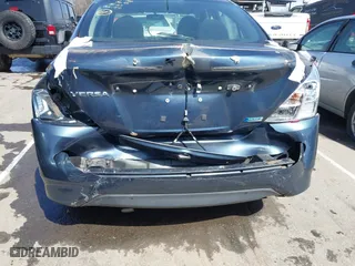 2015 Nissan Versa SV with VIN 3N1CN7AP2FL928118, listed as a IAAI auction lot 41724808 with 173,808 mi miles. Bid and sale history available at carsss.com. Image 6.