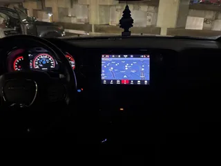 2023 Dodge Durango R/T Plus z VIN 1C4SDHCT5PC557478, wystawiony jako Copart lot #64901655 z przebiegiem 34 446 mil mil oraz Czysty tytuł • Clean title. Historia ofert i sprzedaży dostępna na DreamBid. Obrazek 9.