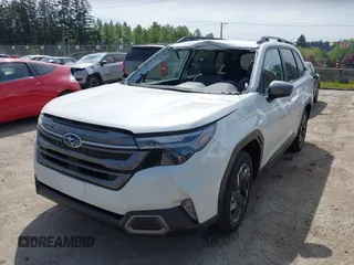 2025 Subaru Forester Limited с VIN JF2SLDRC7SH483870, выставлен на аукционе IAAI как лот 42164753 с пробегом 1 538 миль миль и . История ставок и продаж доступна на DreamBid. Изображение 18.