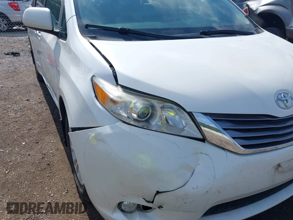 2016 Toyota Sienna XLE with VIN 5TDYK3DC4GS748888, listed as a IAAI auction lot 42605968 with 164,811 mi miles and . Bid and sale history available at DreamBid. Image 6.