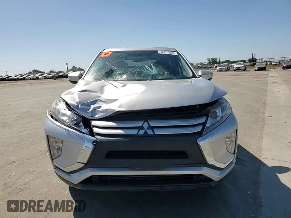 2019 Mitsubishi Eclipse Cross ES z VIN JA4AT3AA5KZ030253, wystawiony jako Copart lot #56925305 z przebiegiem 135 057 mil mil oraz Szkoda całkowita • Salvage title. Historia ofert i sprzedaży dostępna na DreamBid. Obrazek 14.
