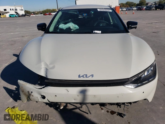 2022 Kia EV6 Wind with VIN KNDC3DLC5N5043079, listed as a Copart auction lot 80928934 with 41,075 mi miles and Salvage Title. Bid and sale history available at carsss.com. Image 5.